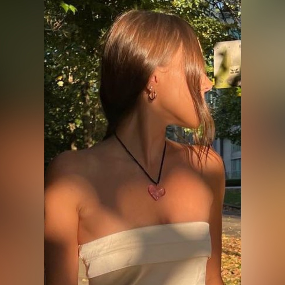 Nixi Studios Pink heart necklace